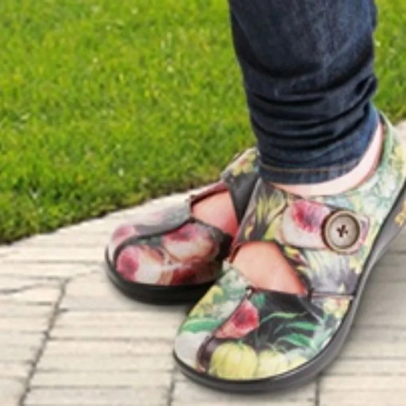 Alegria Kaitlyn Professional Dark Floral Contoured Bottom Breathable Insole 6.5 - Picture 7 of 7